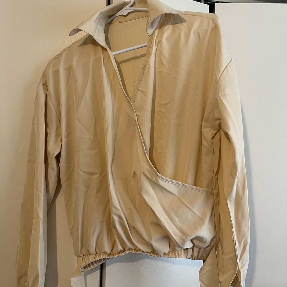 SHEIN wrap around dress shirt, cream colored Medium